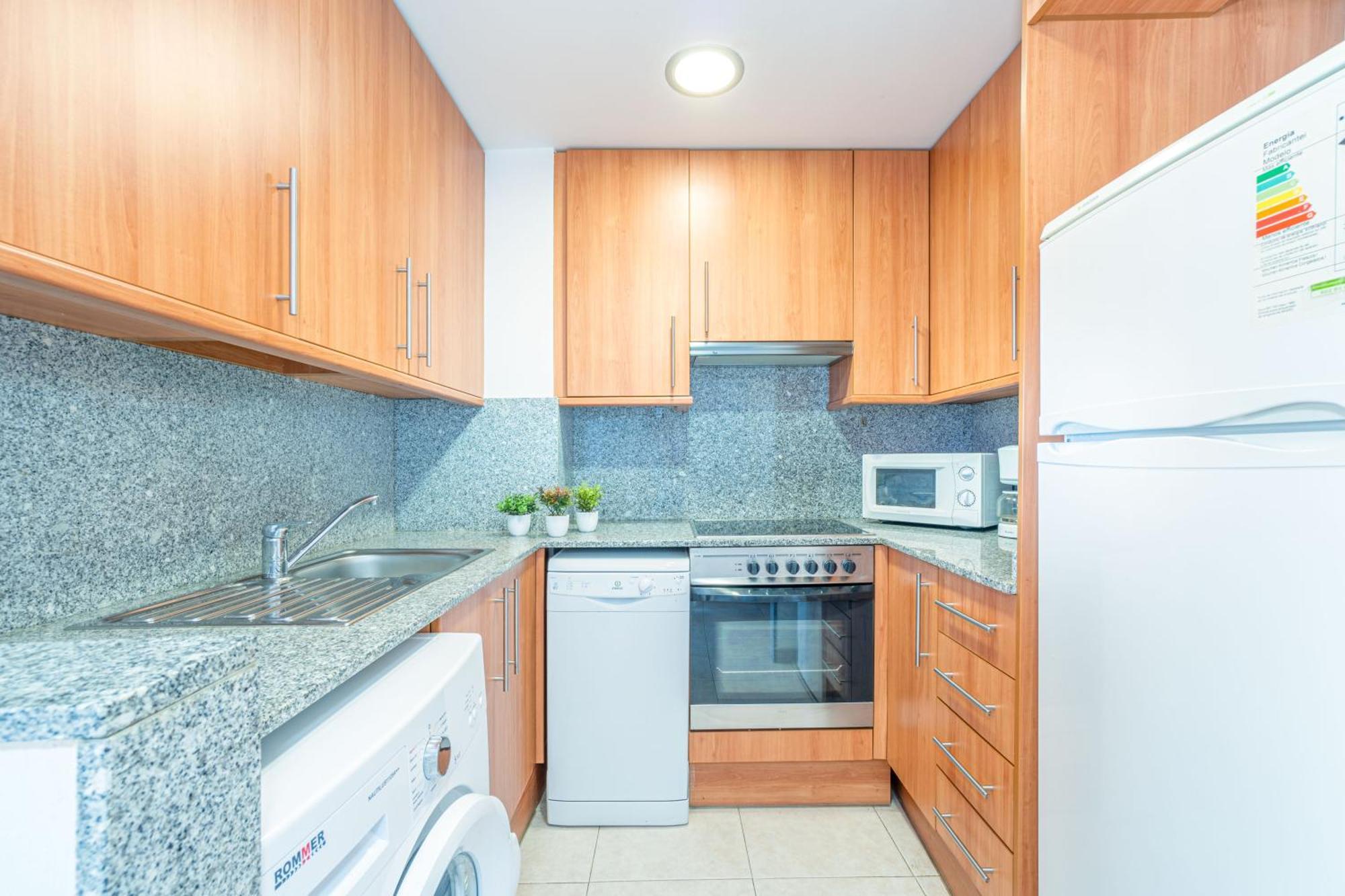 Apart-Rent Apartment Puig Rom 0149 艾姆布里亚布拉瓦 外观 照片
